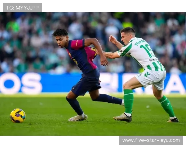 巴黎圣日耳曼国内赛场强势，欧战疲软问题逐步显现，稳定性面临考验